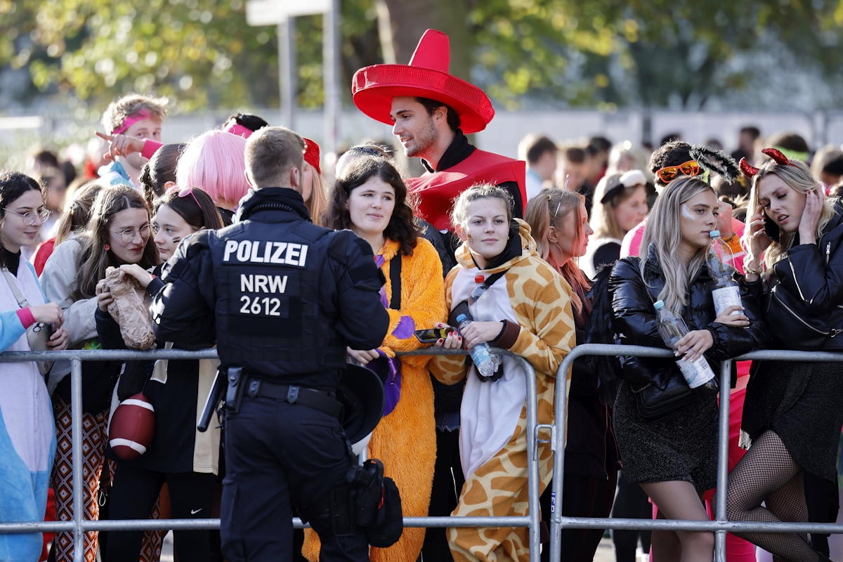 11-11-kwartier-lataeng-auswirkungen-strassenkarneval-titel