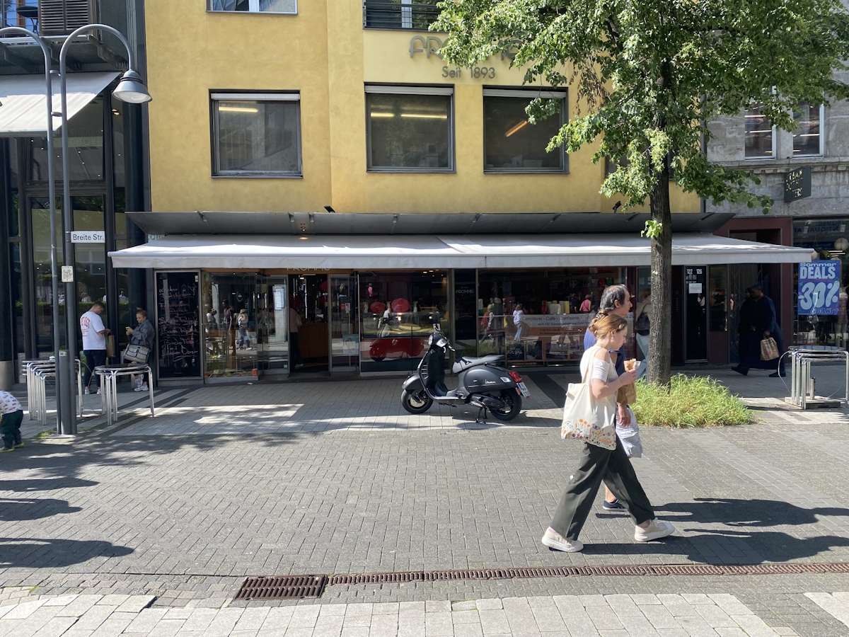 Café Fromme Breite Straße
