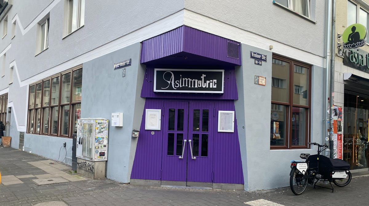 Neue Bar Ehrenfeld Asimmetric