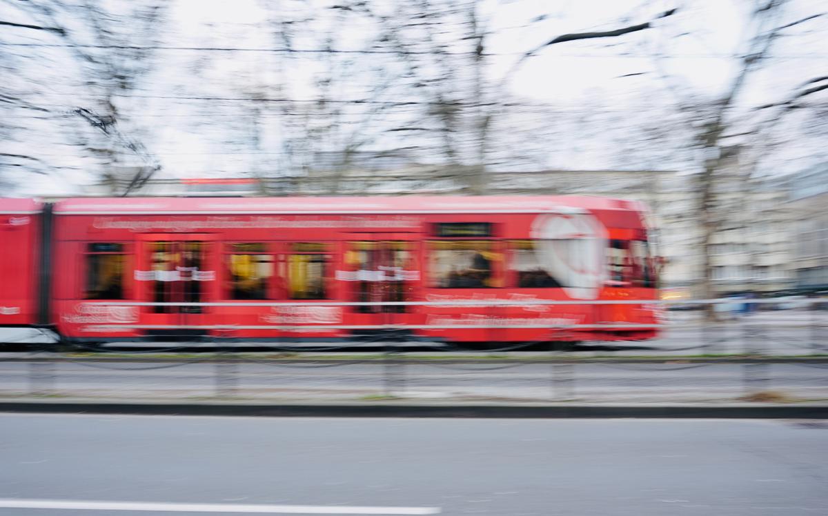 kvb-koeln-stoerungen-baustellen-oktober-titel