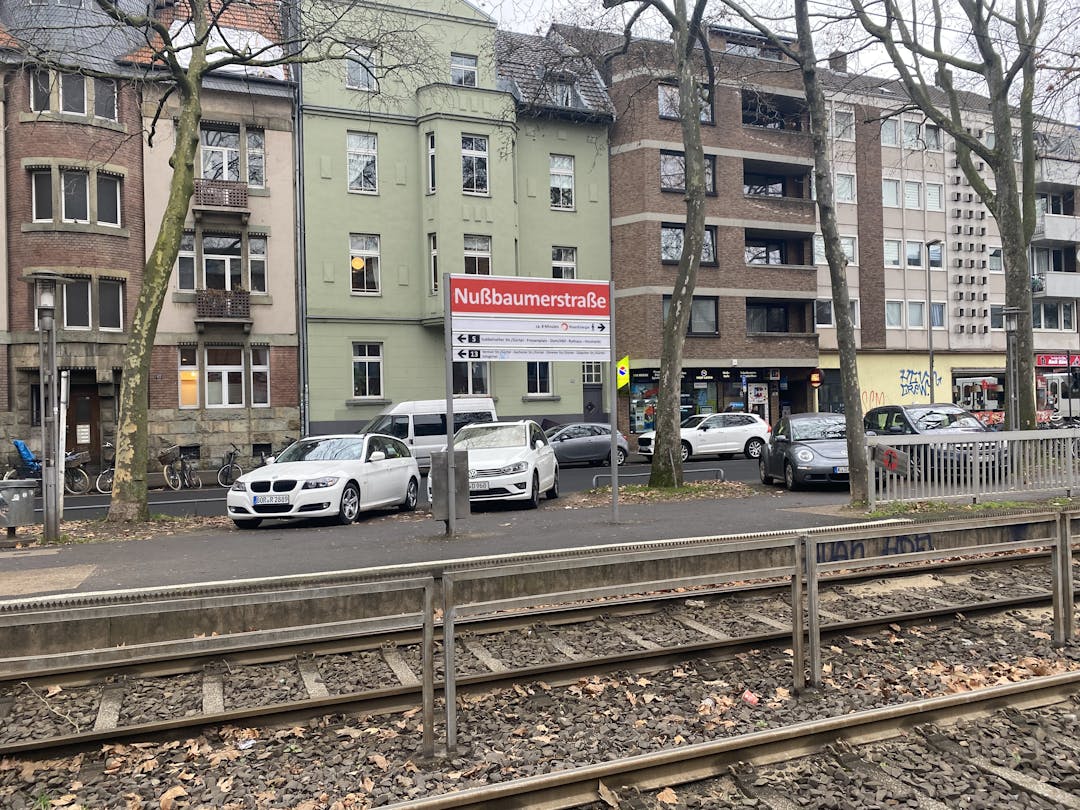 E24 2 x schwarze Auto-Sicherheitsgurtverlängerung E-Zulassung in Köln -  Ehrenfeld