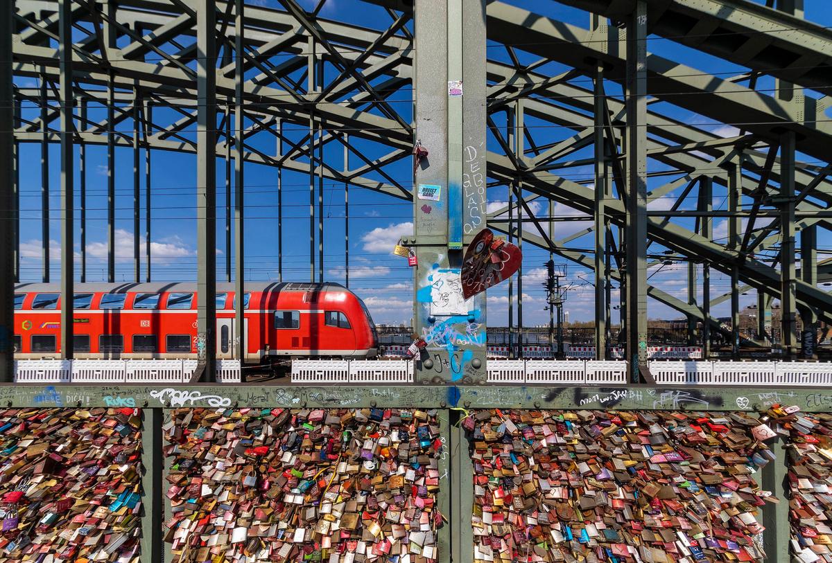 Hohenzollernbrücke