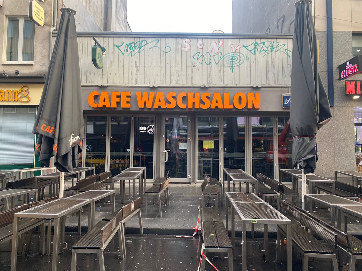 Cafe Waschsalon