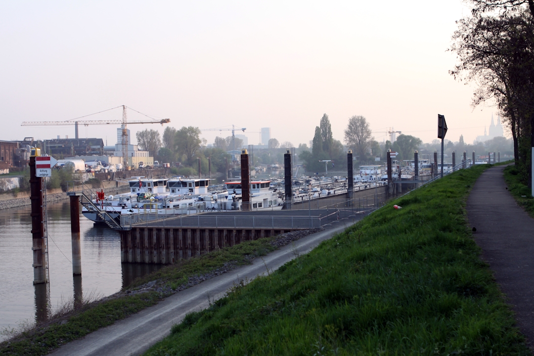 Mülheimer Hafen 